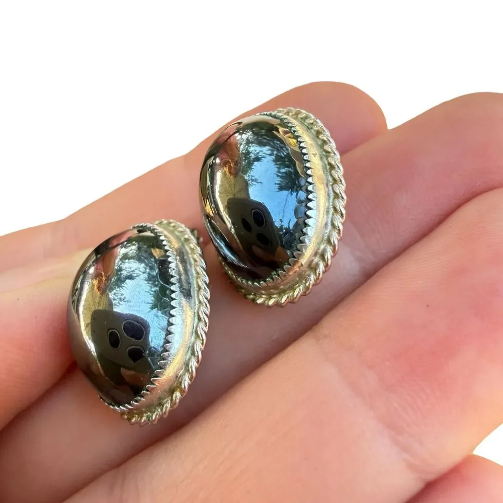 Vintage Whiting Davis Hematite Oval Cabochon Silver Tone Clip Earrings